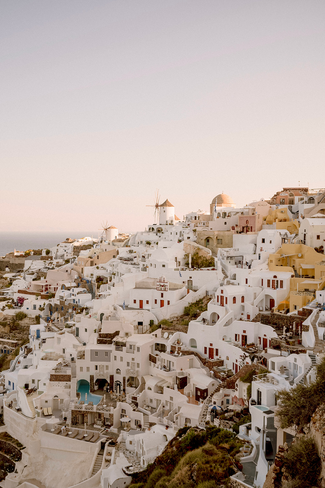 Travel Guide to Santorini Greece